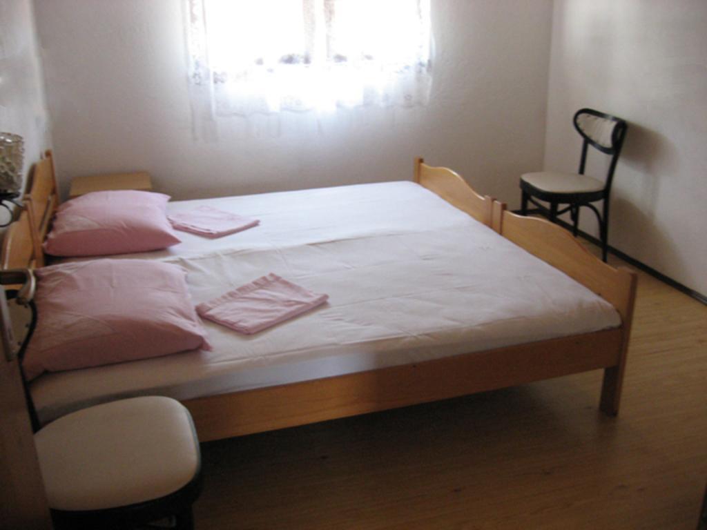 Apartments Bilic Nemira Omis Exterior photo